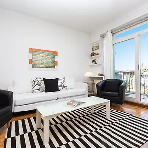 Lovely New Attic, Piazza Del Popolo! , Rome Italy